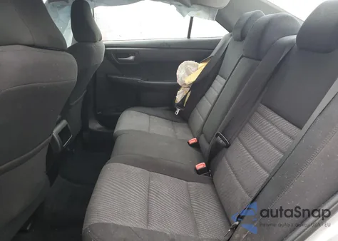 2017 Toyota Camry Le z USA, uszkodzony, nr VIN 4T1BF1FKXHU738409